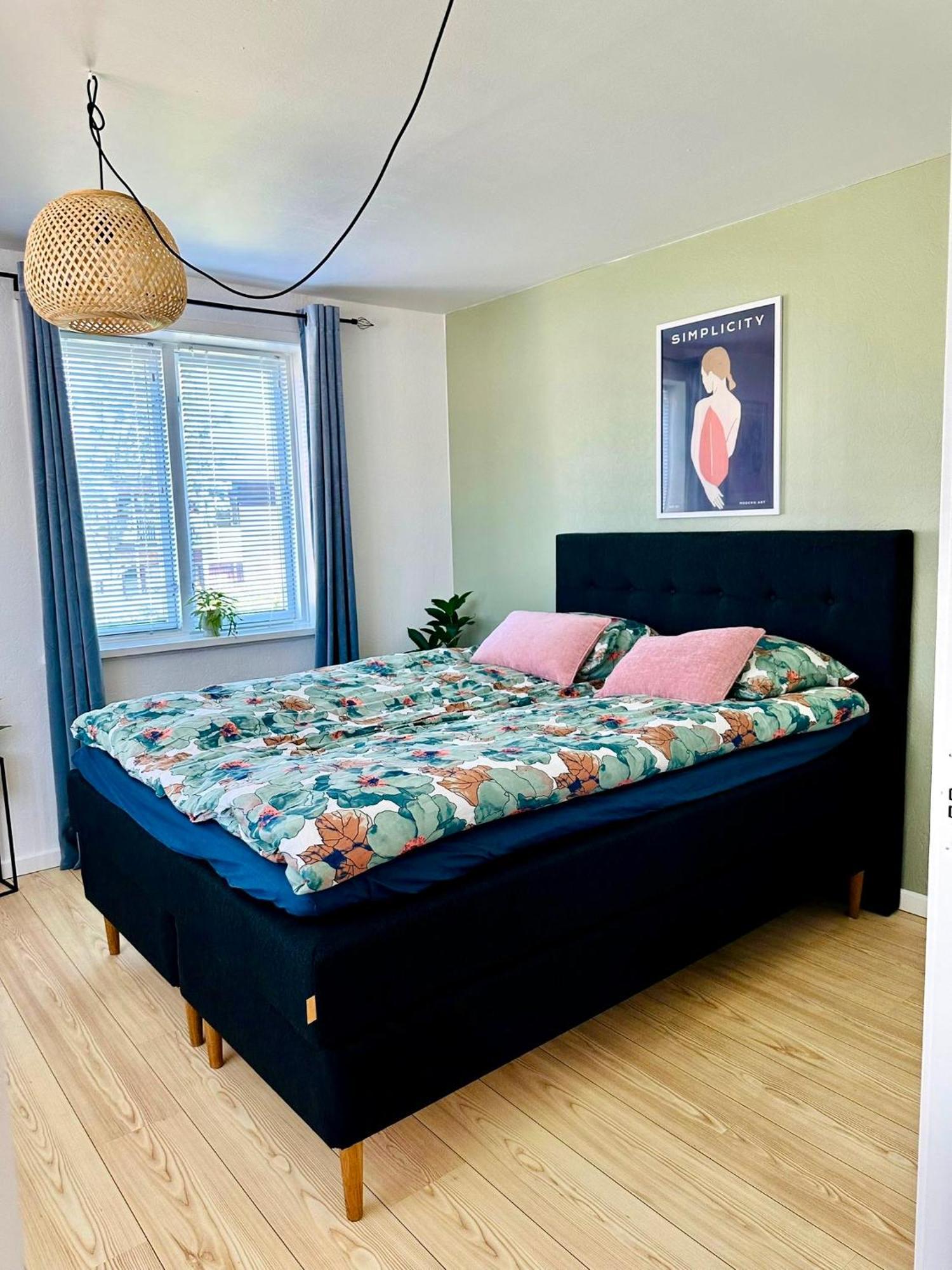 5 Minute Walk To Lego House - 50M2 Cozy Apartment- D Unit Billund Zimmer foto