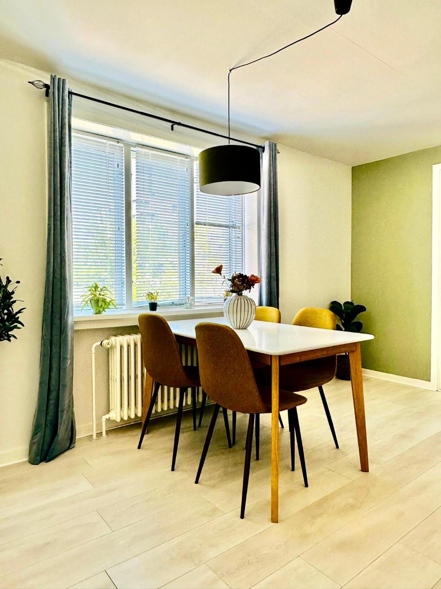 5 Minute Walk To Lego House - 50M2 Cozy Apartment- D Unit Billund Zimmer foto