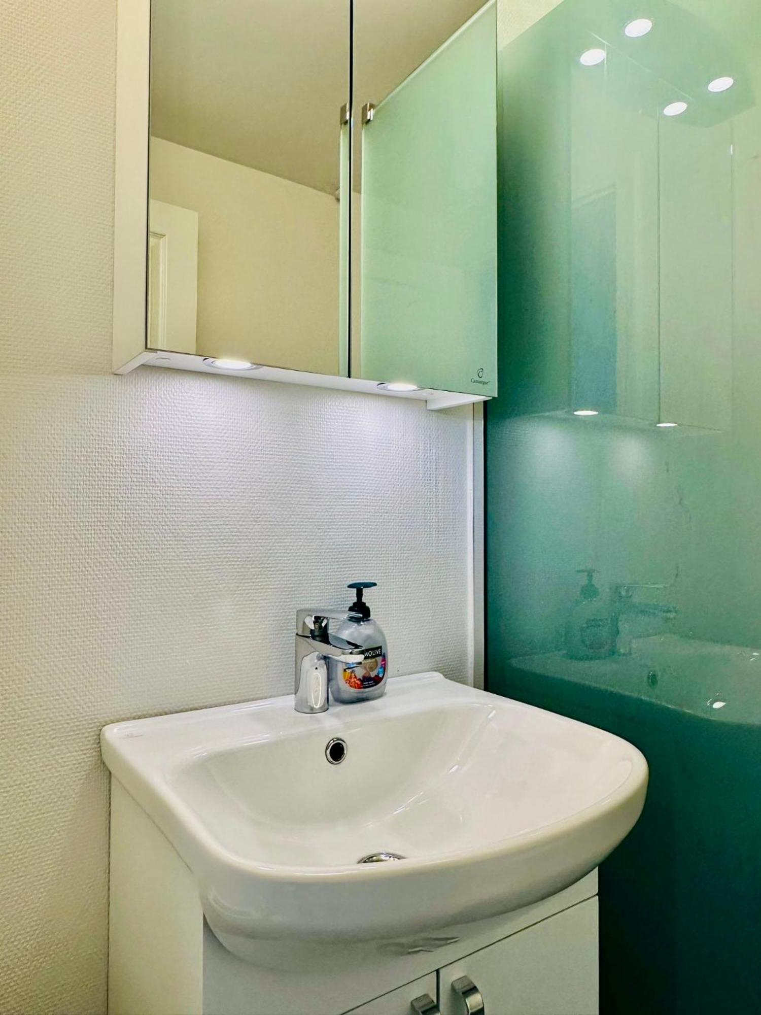 5 Minute Walk To Lego House - 50M2 Cozy Apartment- D Unit Billund Zimmer foto